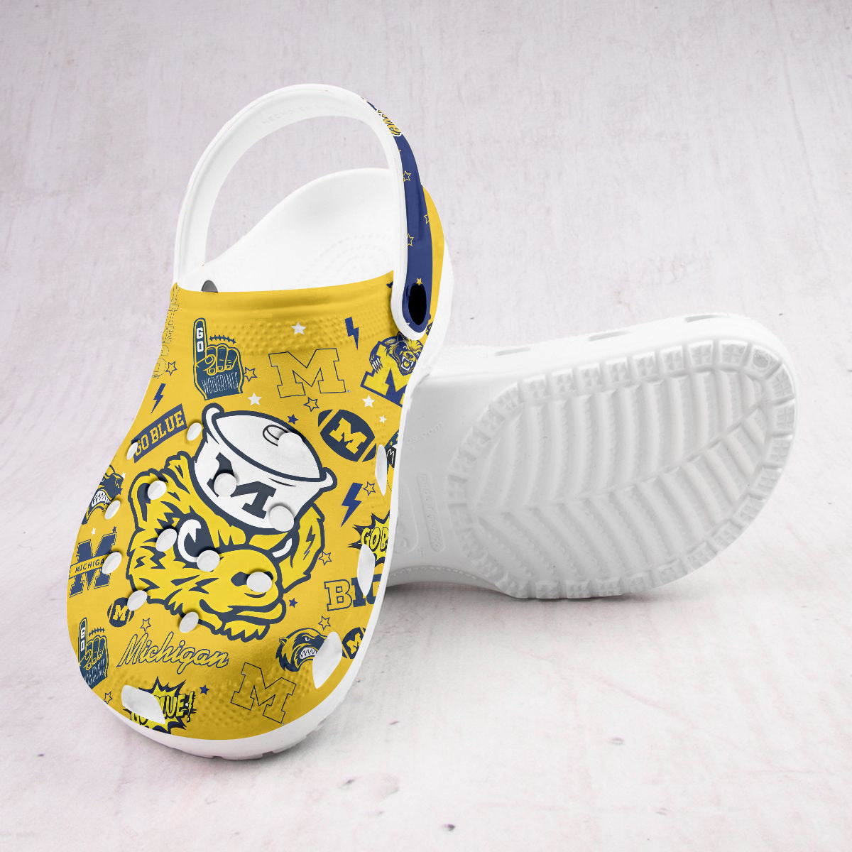 Custom Name Michigan Wolverines Ncaa Sport Clogs Shoes - 502HLHNCR065