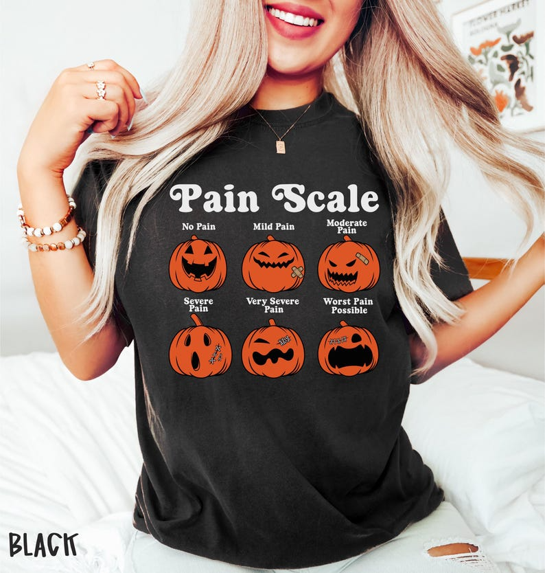 Comfort Colors Halloween Nurse Shirt, Pain Scale Fall Pumpkin Nurse T-Shirt